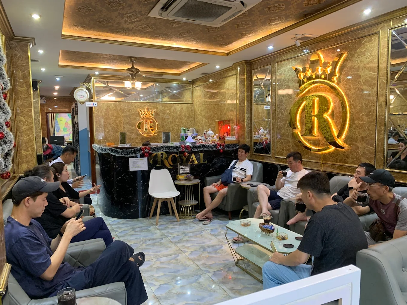 호치민 로얄 이발소