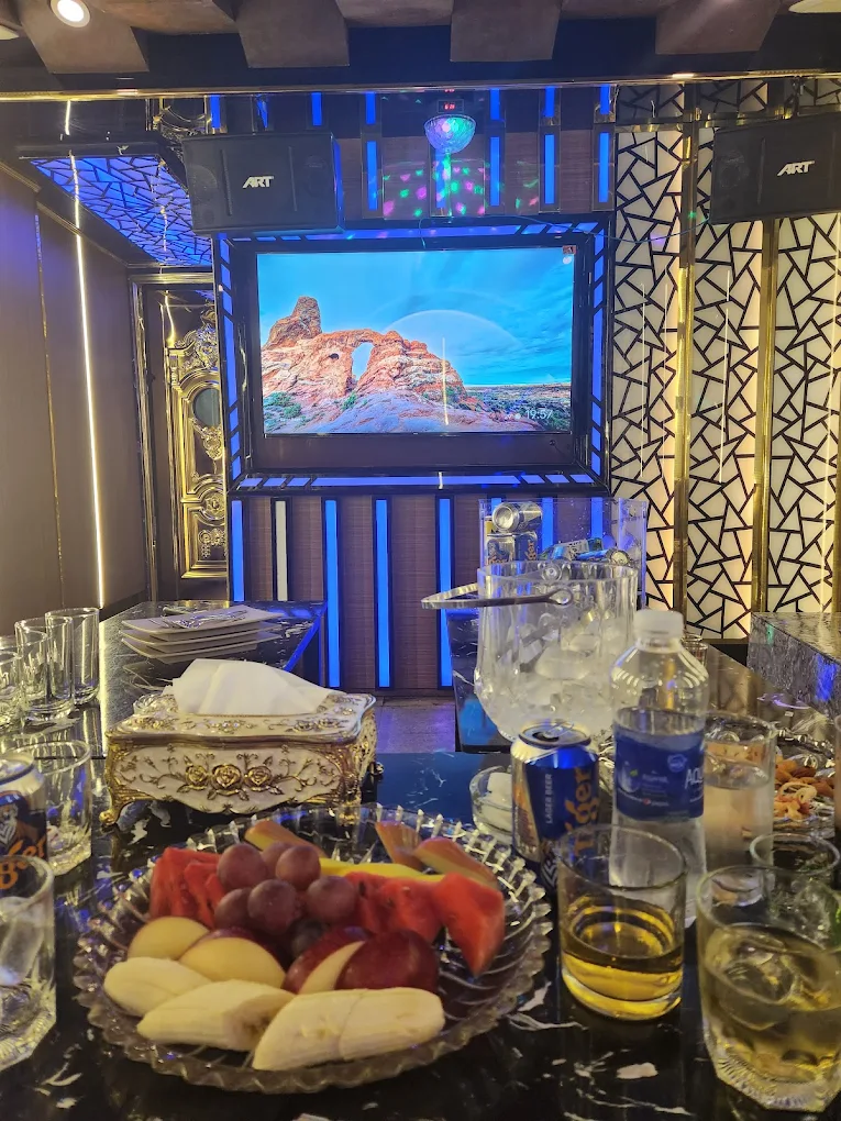 호치민 원투 가라오케