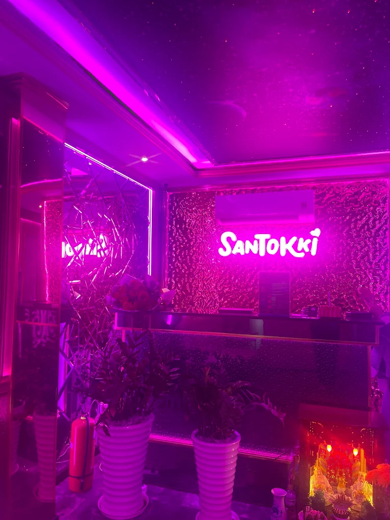 호치민 산토끼 가라오케