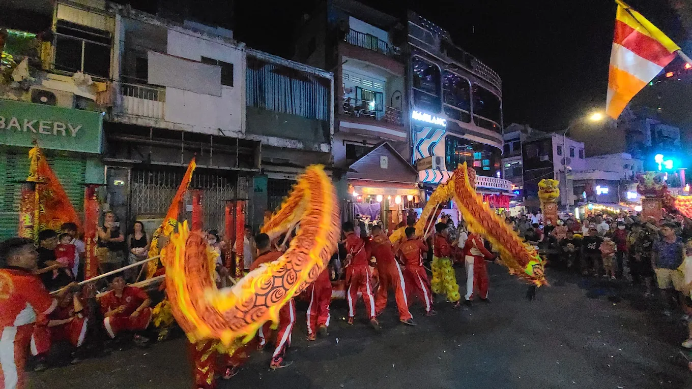 호치민 부이비엔 거리
